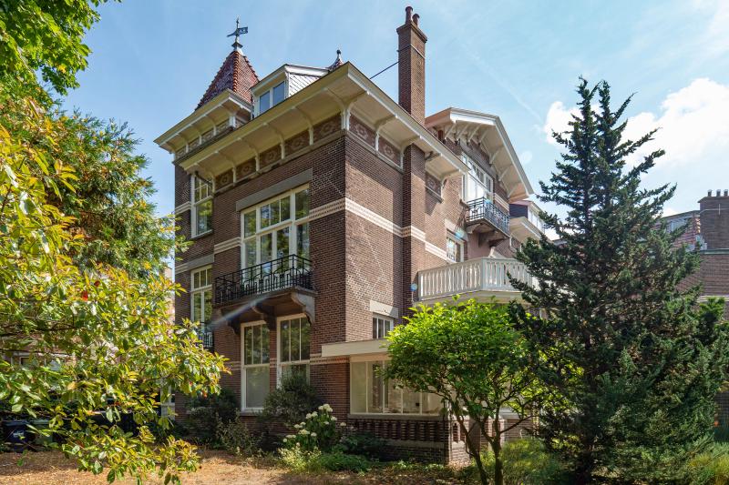 Villa in het Van Stolkpark